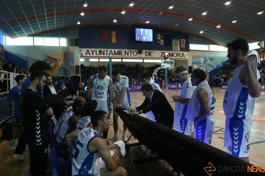 CB Zamora vs HLA Alicante_15