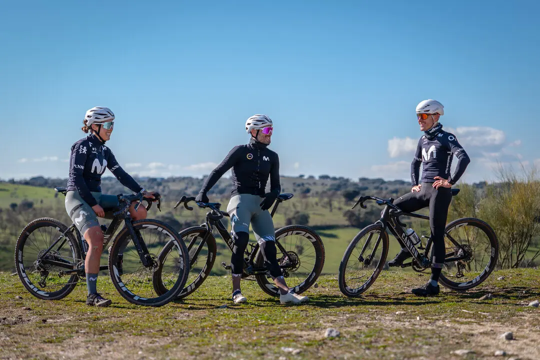 Cobos, Torà, Valverde - Movistar Team Gravel Squad