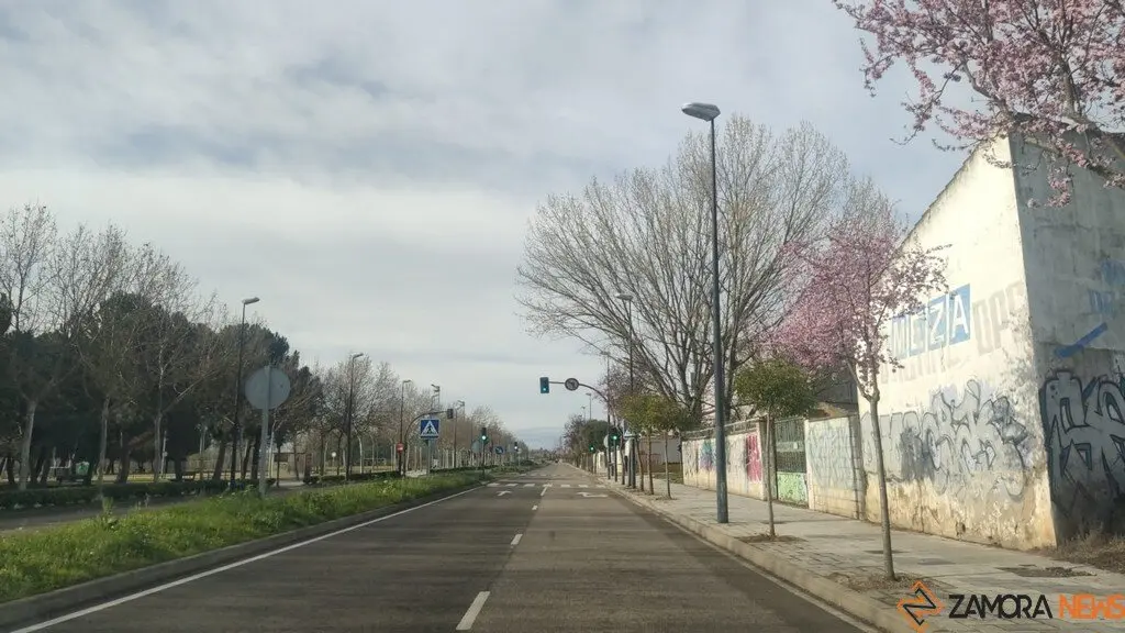 día parcialmente soleado en Zamora