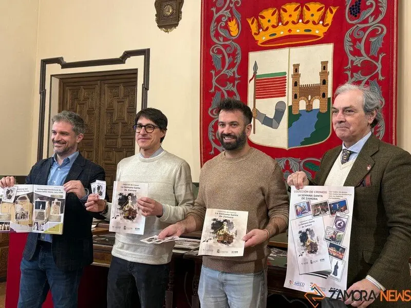 presentación campaña de cromos semana santa con el comercio de Zamora _3