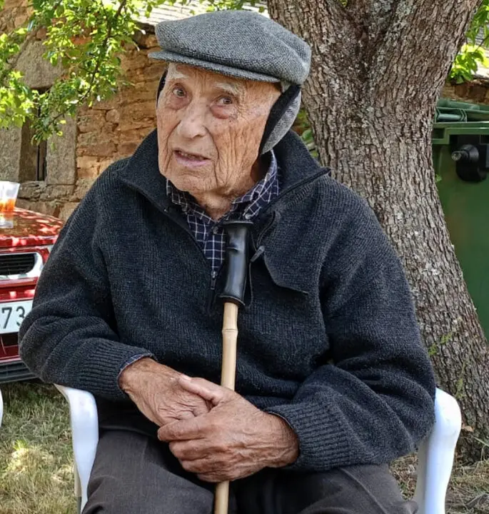 abuelo víctor martos