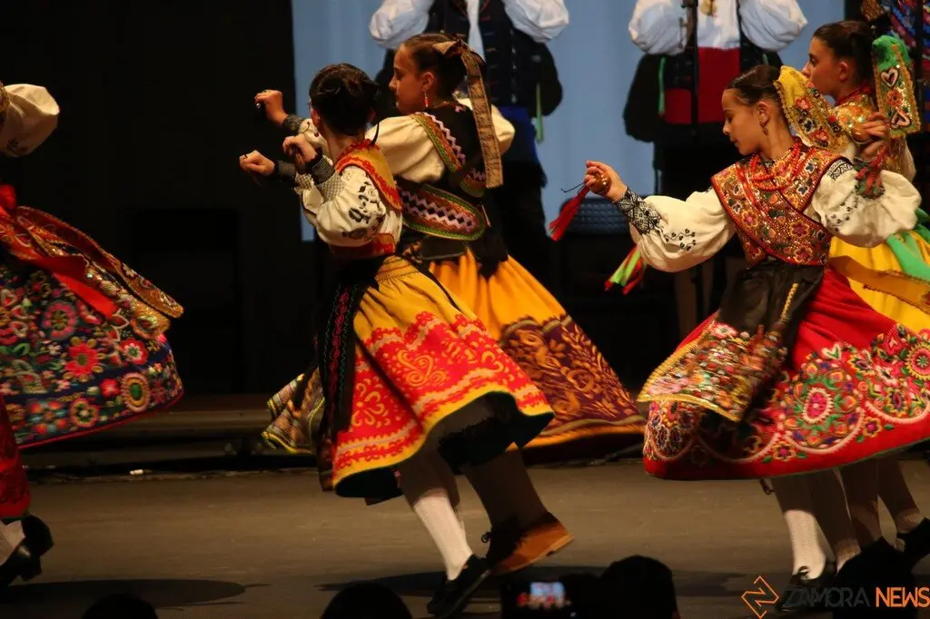 Doña Urraca Folklore Infantil_10