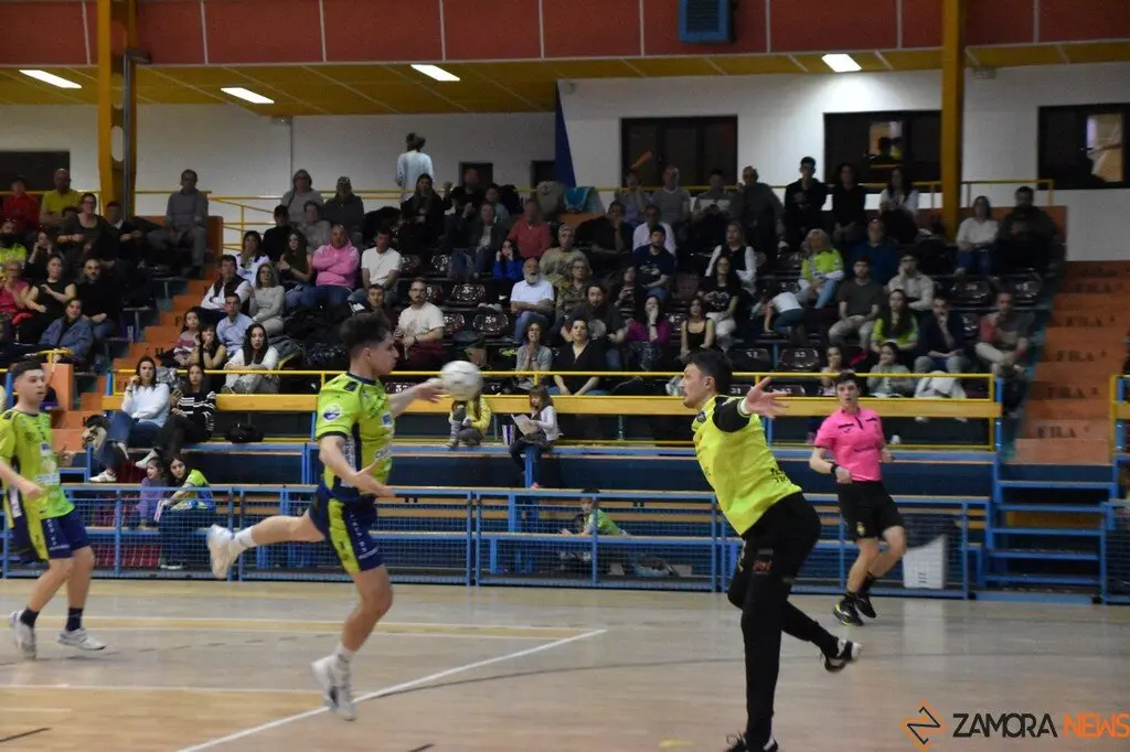 Balonmano Caja Rural de Zamora vs Base Oviedo_4