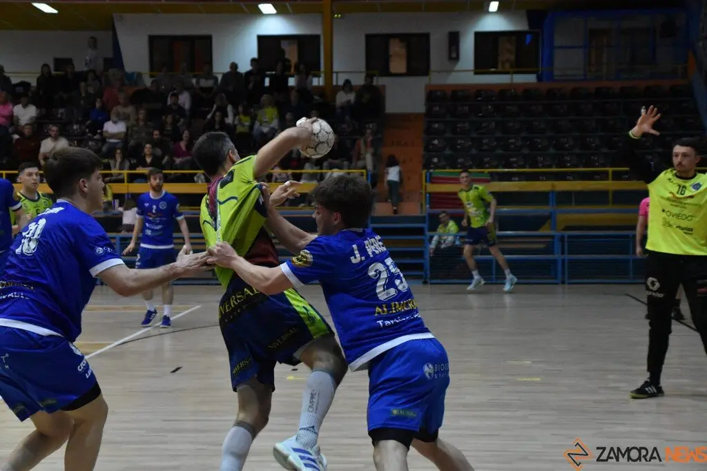 Balonmano Caja Rural de Zamora vs Base Oviedo_6