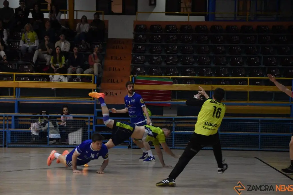 Balonmano Caja Rural de Zamora vs Base Oviedo_10