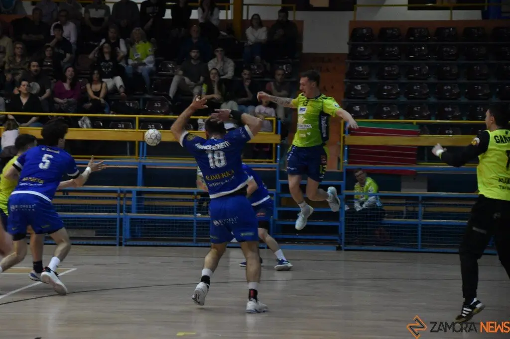 Balonmano Caja Rural de Zamora vs Base Oviedo_12