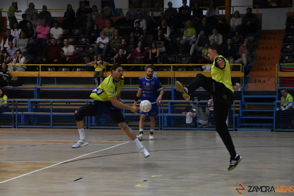 Balonmano Caja Rural de Zamora vs Base Oviedo_16