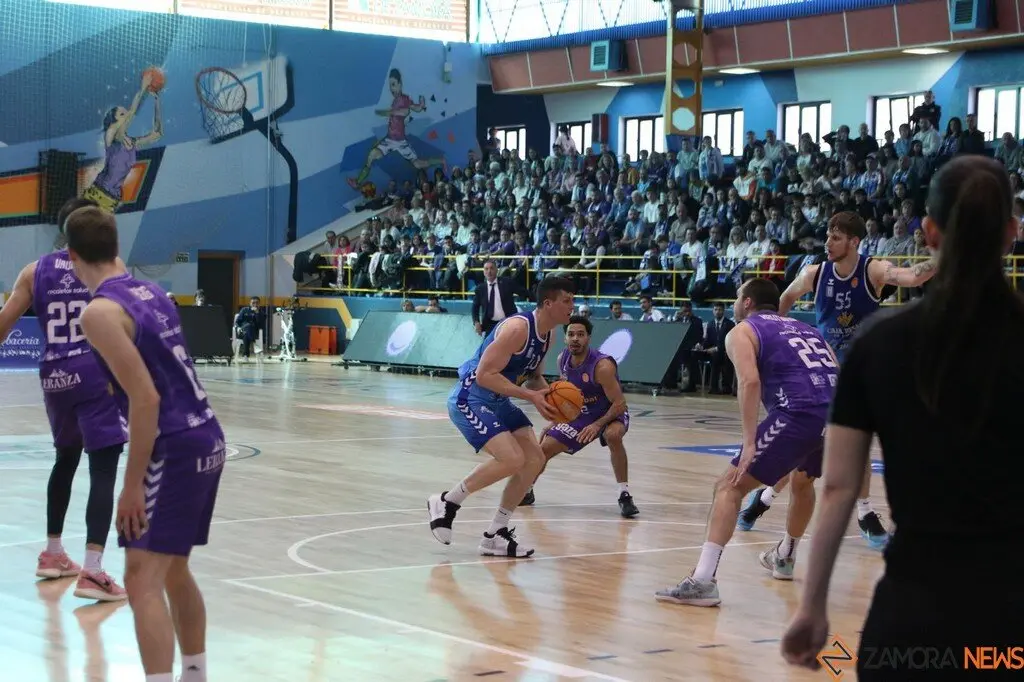 Caja Rural CB Zamora vs Super Agropal Palencia _9