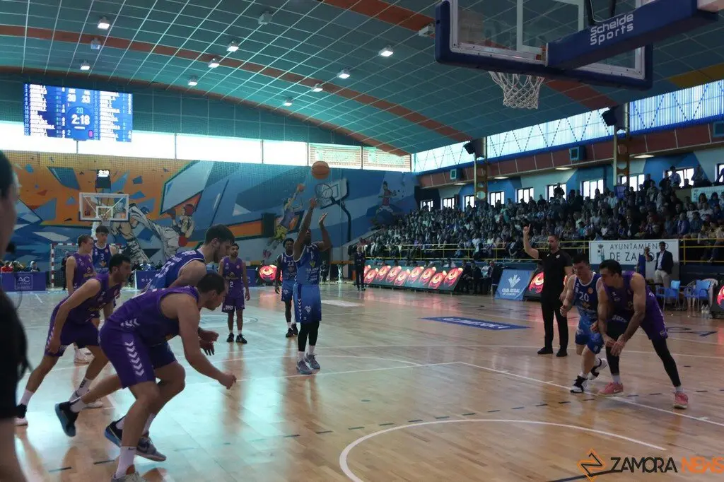 Caja Rural CB Zamora vs Super Agropal Palencia _10