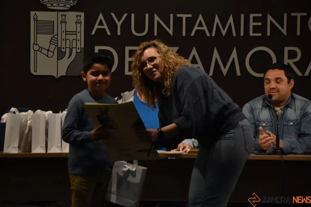 Concurso Luz y Vida Semana Santa 2025_15