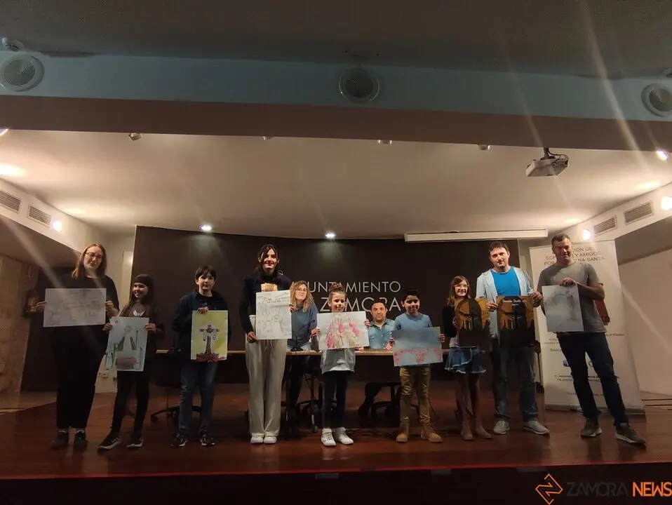 Concurso Luz y Vida Semana Santa 2025_17