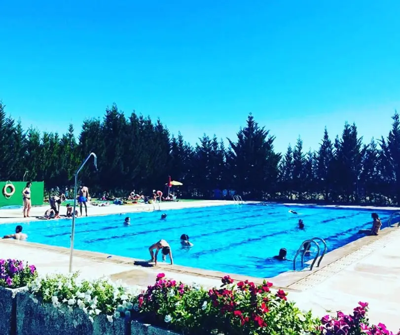 Piscina Municipal – Ayuntamiento de Rabanales