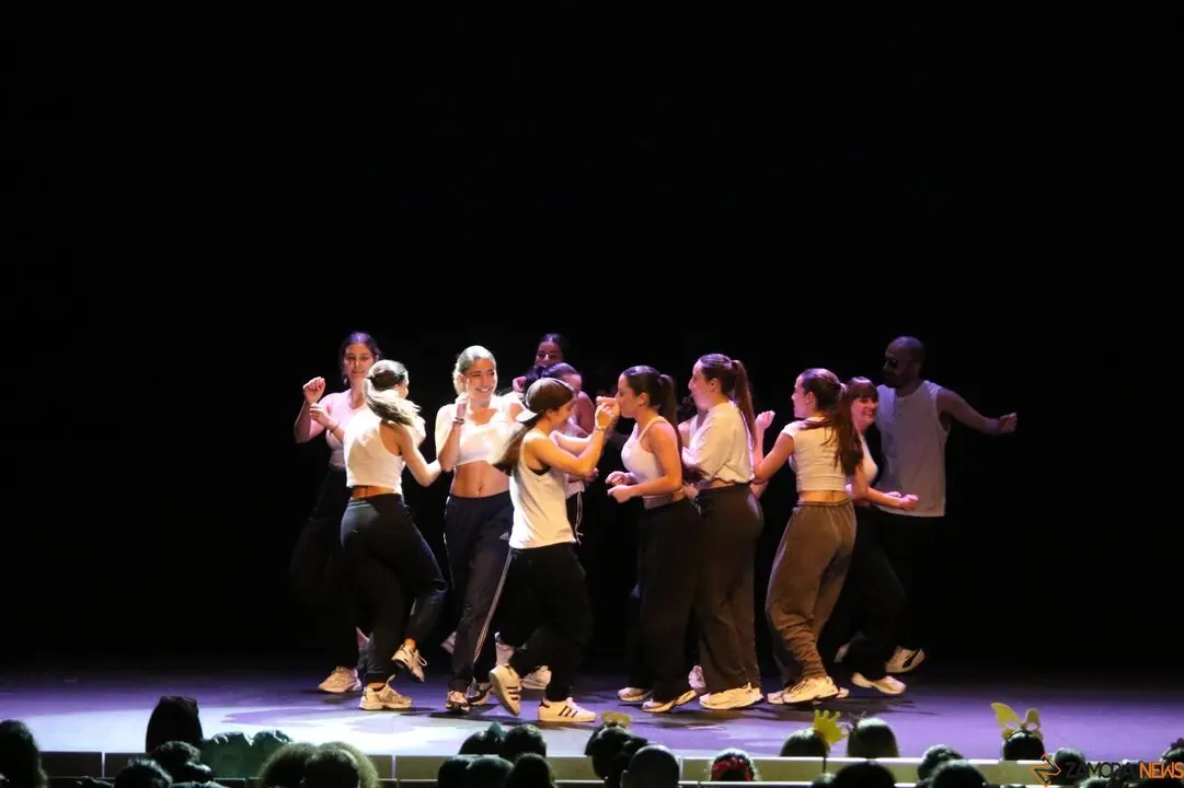 Escuela en Danza convierte el Ramos en escenario de inclusión, arte y emoción