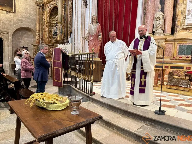 nuevos hermanos Hermandad de Jesús Luz y Vida _12