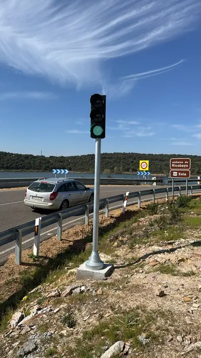 El Puente de la Estrella estrena semáforos inteligentes
