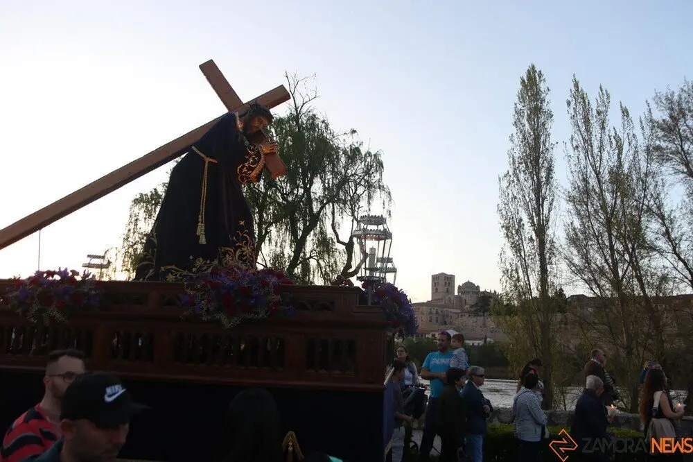 nazareno san frontis jueves traslado_13