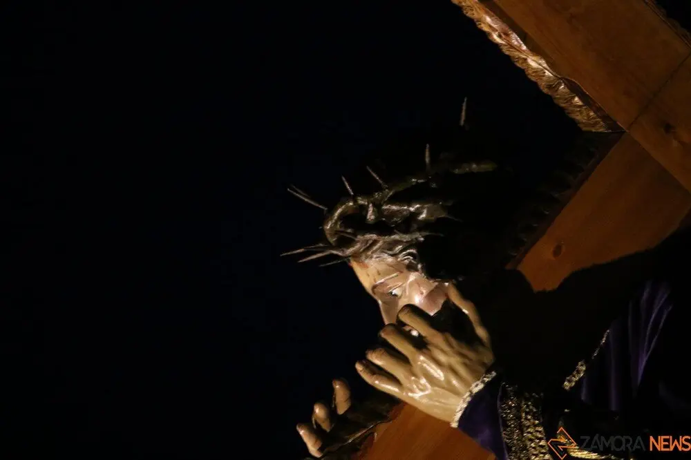 nazareno san frontis jueves traslado_24