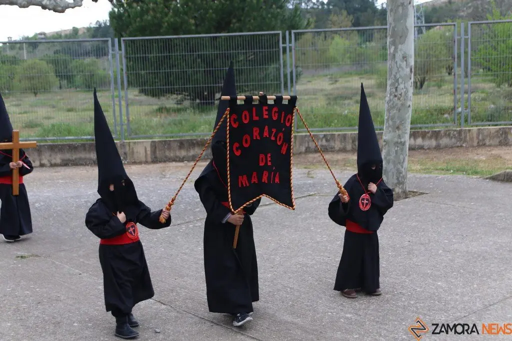 Procesión Colegio corazón de María_3