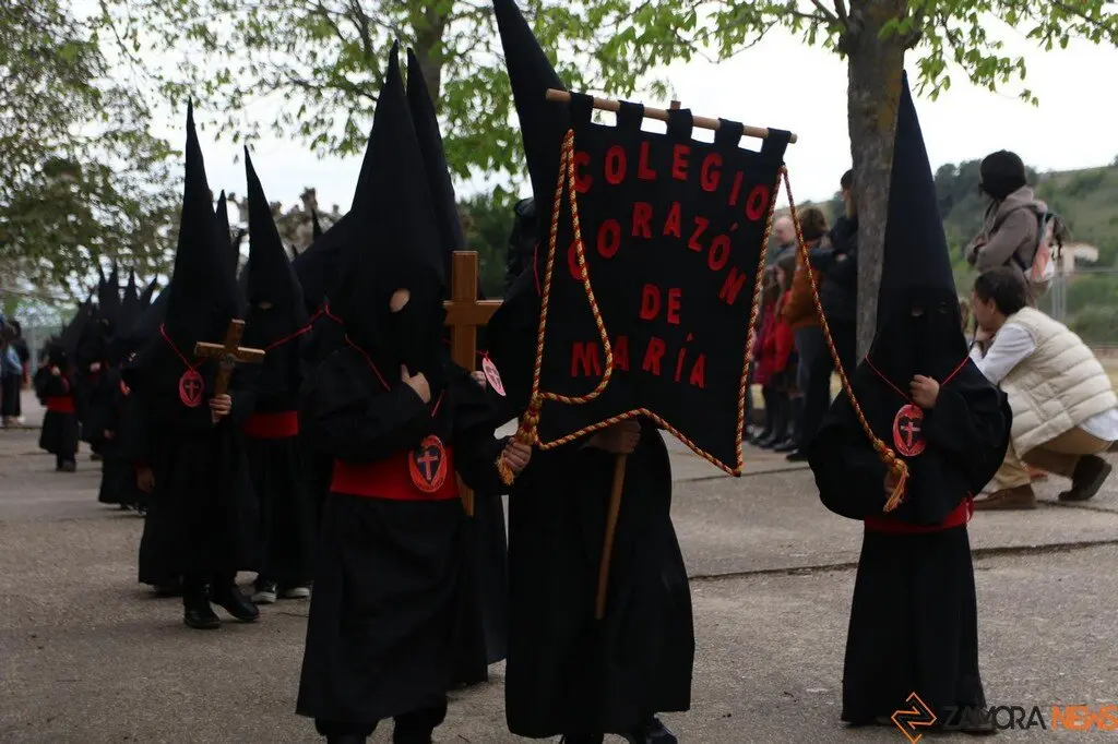 Procesión Colegio corazón de María_4