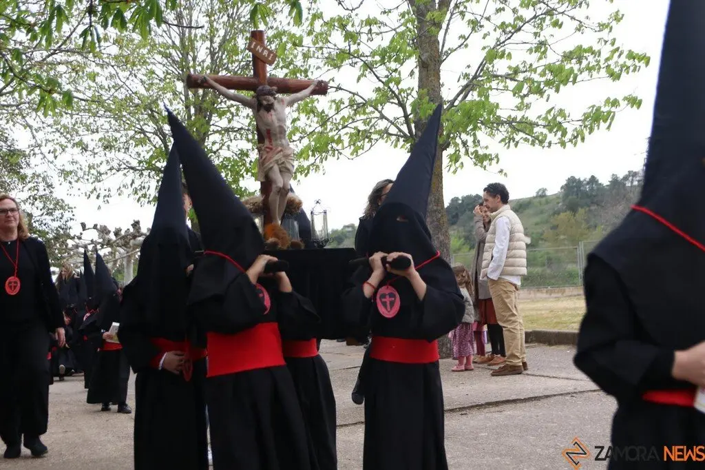 Procesión Colegio corazón de María_12