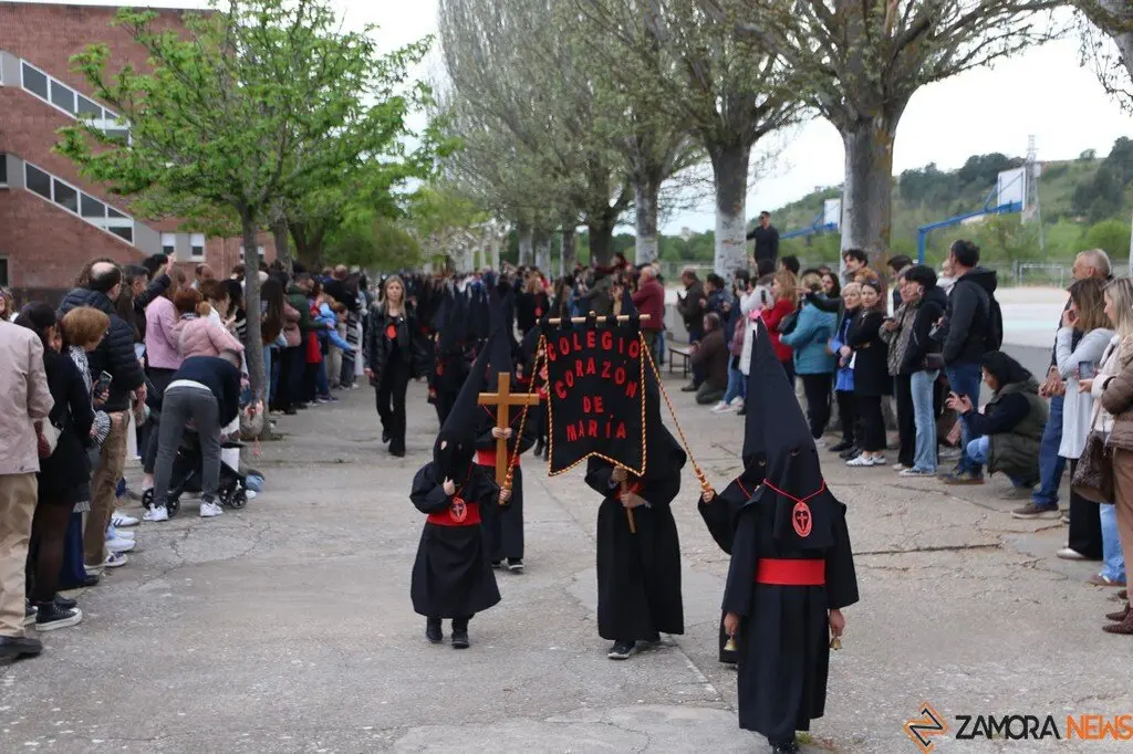Procesión Colegio corazón de María_20