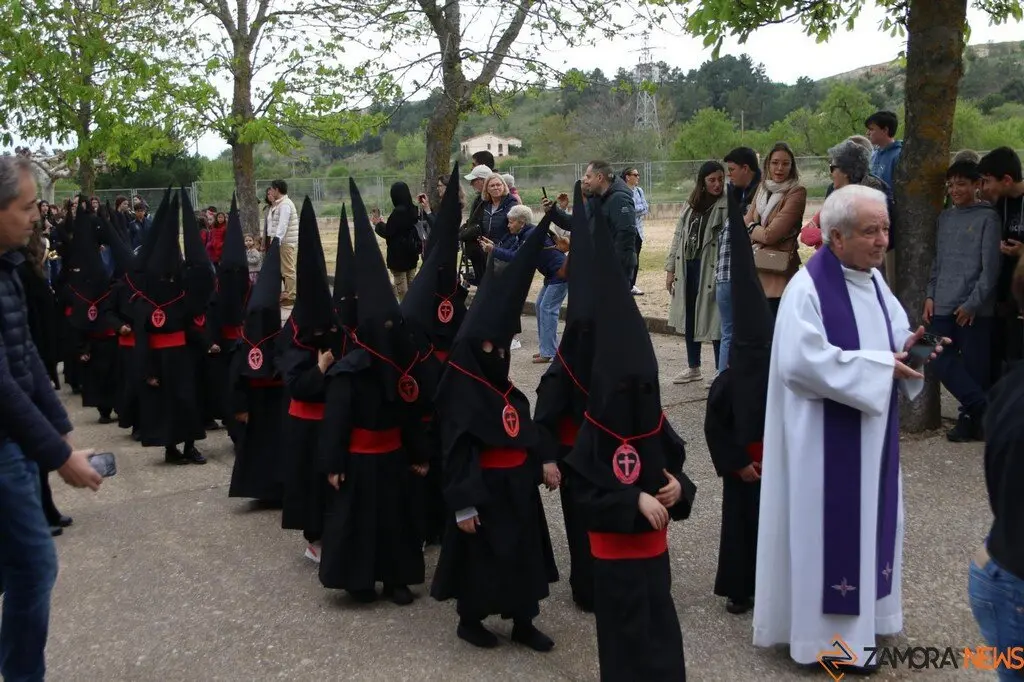Procesión Colegio corazón de María_23