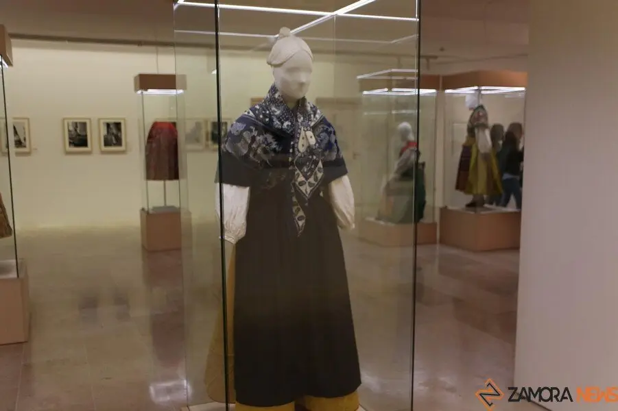 exposición Vestir de Barro _11