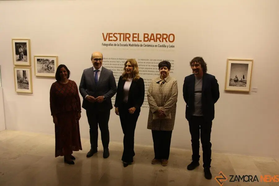 exposición Vestir de Barro _14