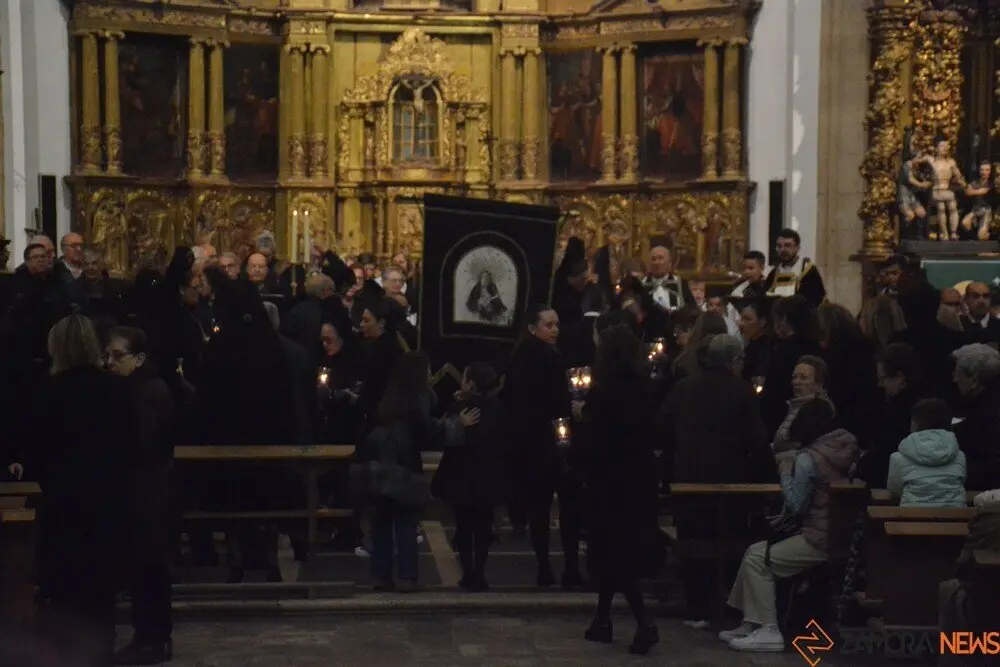 viernes dolores toro _16