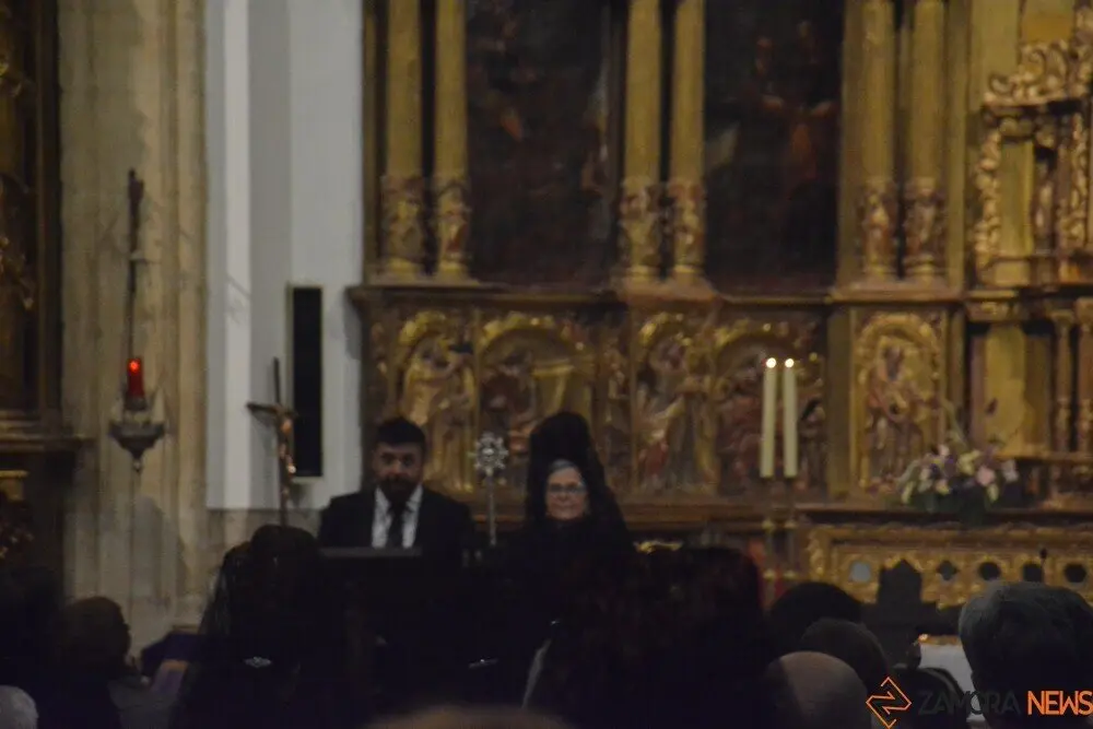 viernes dolores toro _14