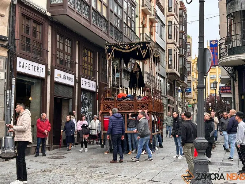 traslado de pasos Santo Entierro 