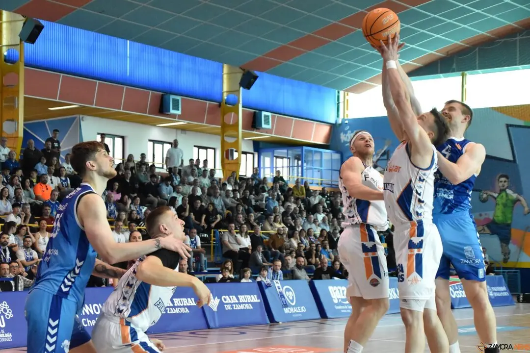 CB Zamora vs Fuenlabrada