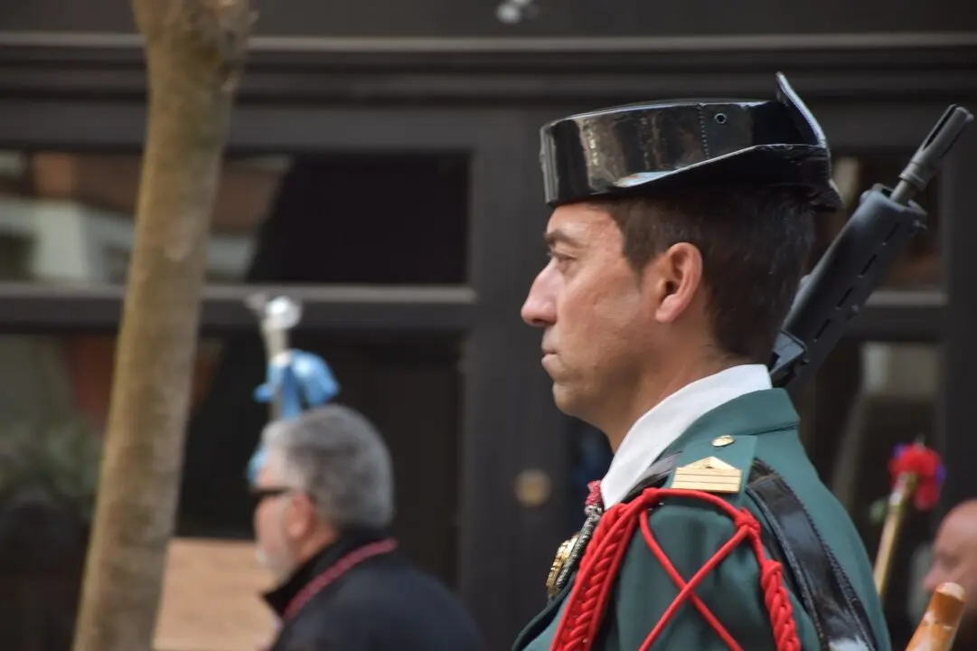 41e15f24-1e7a-48e4-ba83-99aa1e6c9841