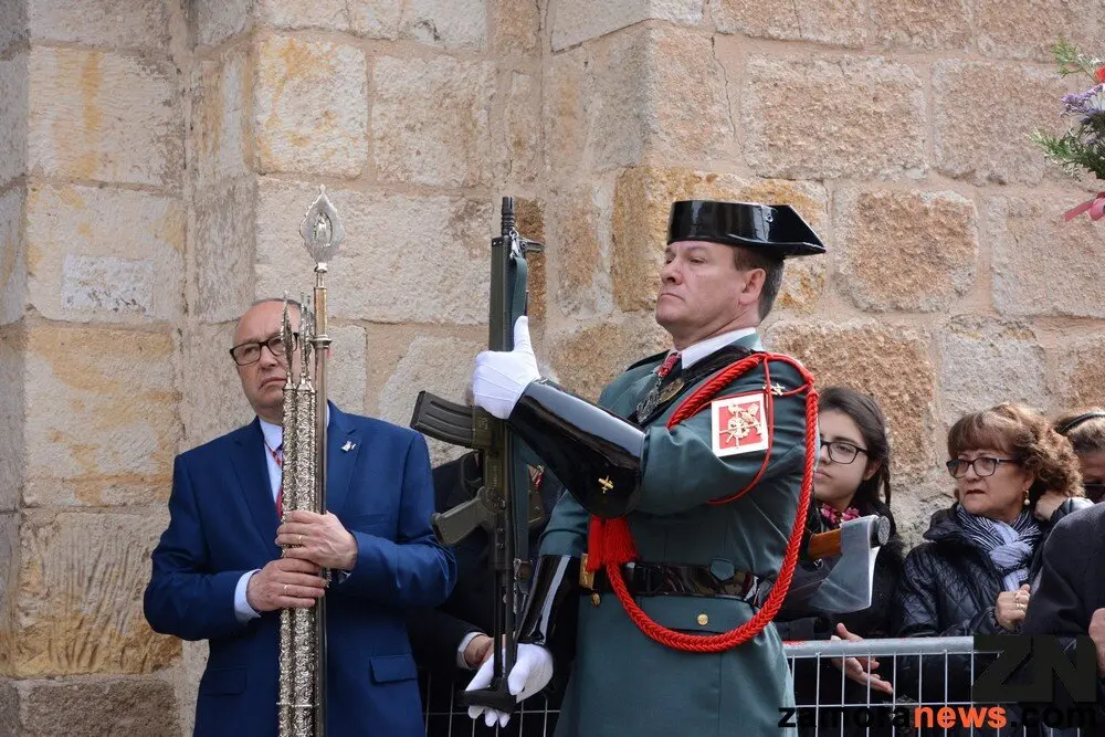 99b296f7-0173-490a-8f14-4829cdc68232