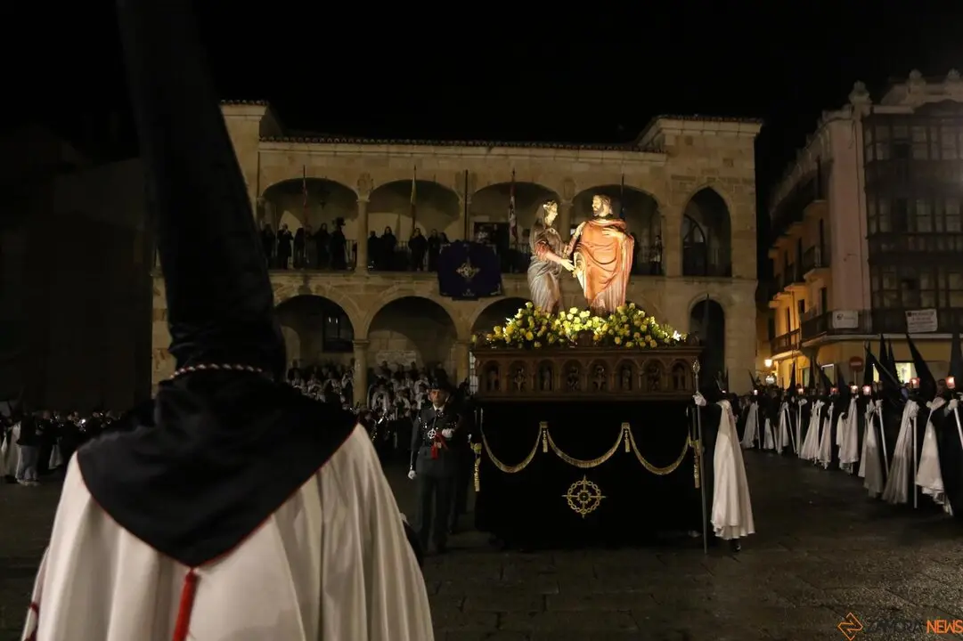 Hermandad de Jesús en su Tercera Caída