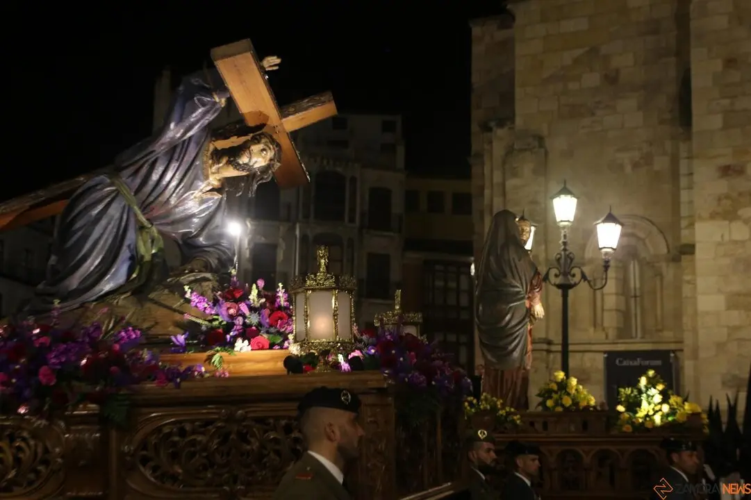 Hermandad de Jesús en su Tercera Caída