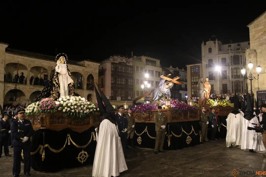Hermandad de Jesús en su Tercera Caída