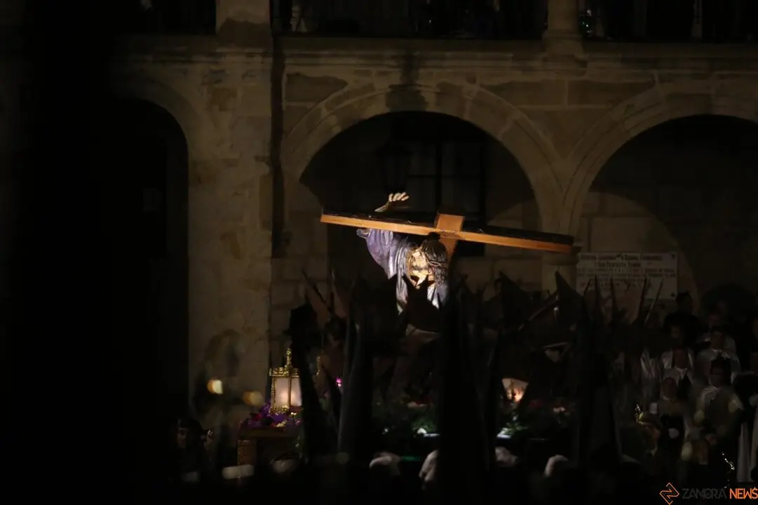 Hermandad de Jesús en su Tercera Caída