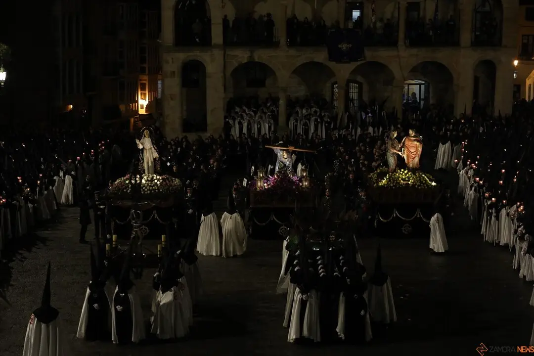 Hermandad de Jesús en su Tercera Caída