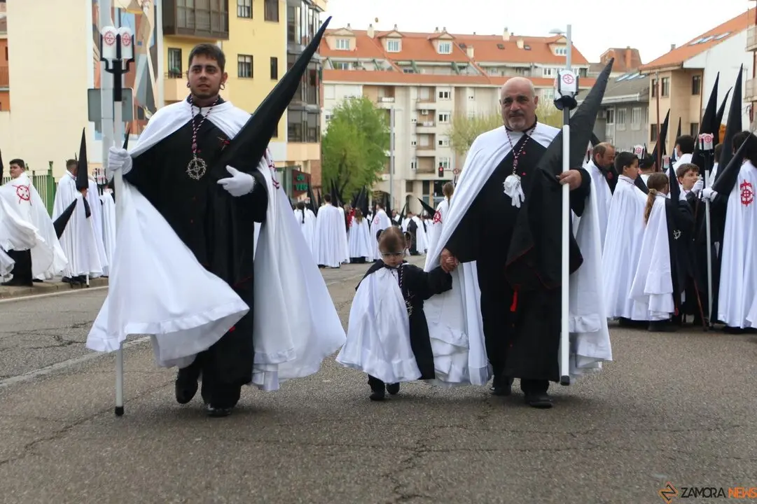Hermandad de Jesús en su Tercera Caída