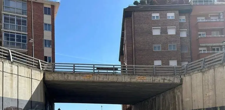 Puente de puerta nueva