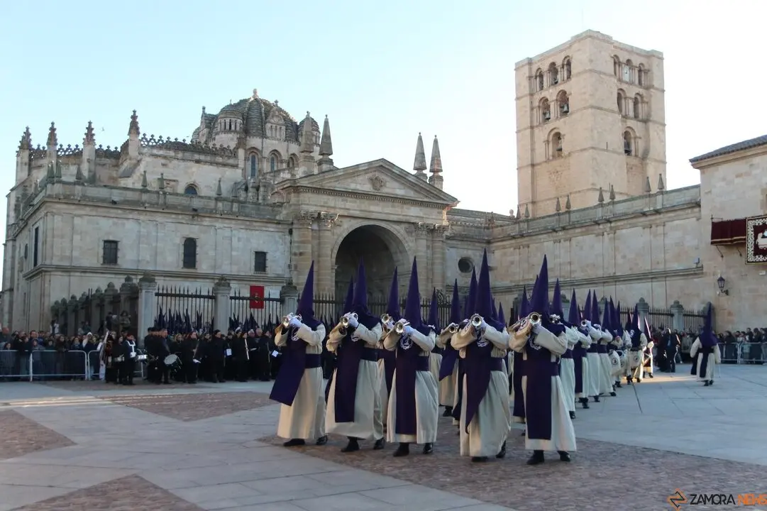 Cofradía de Jesús del Vía Crucis