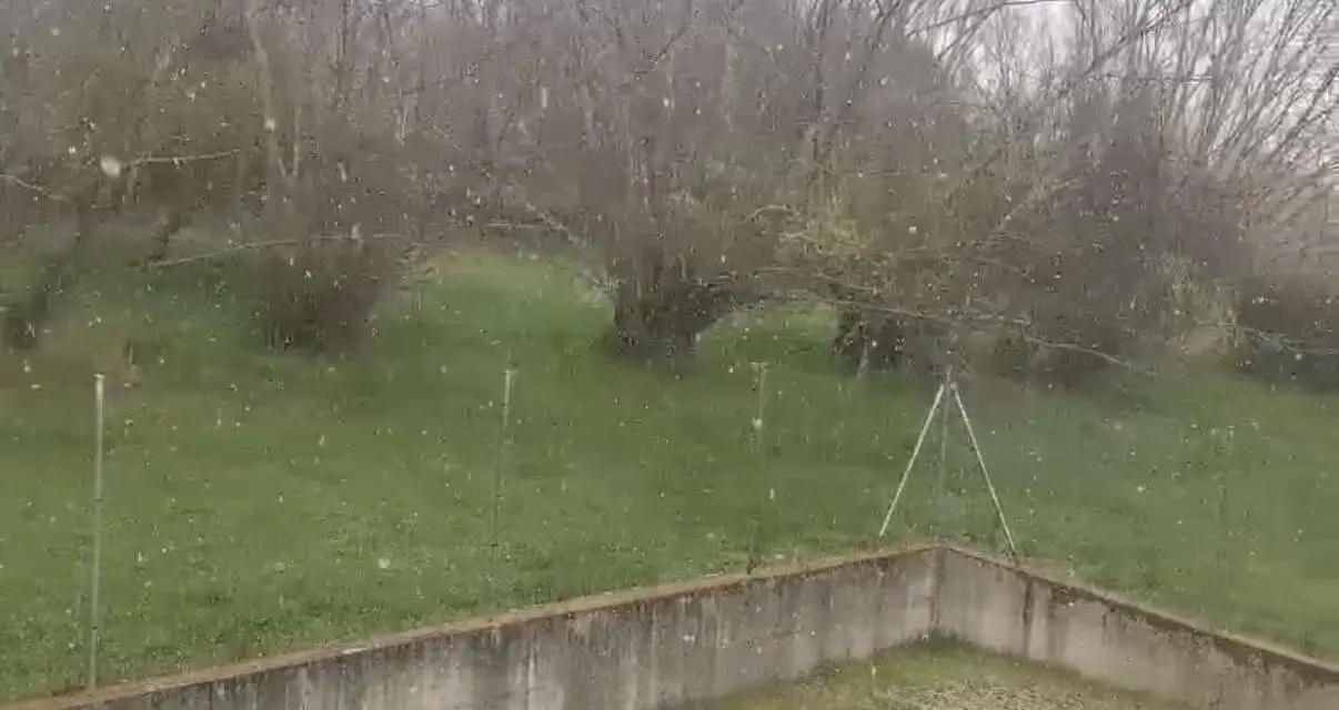 nieve en Sanabria en Miércoles Santo. imagen de archivo