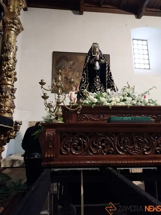 vestir santos en Toro _17