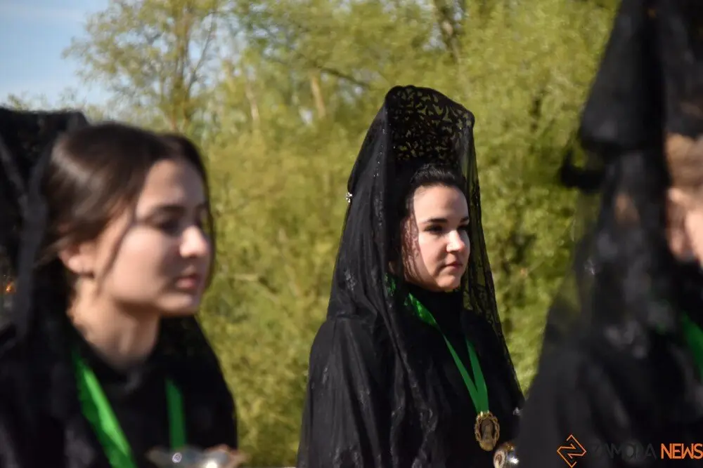 esperanza zamora 2025