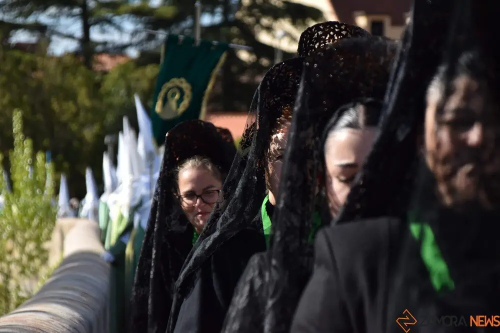 esperanza zamora 2025_11