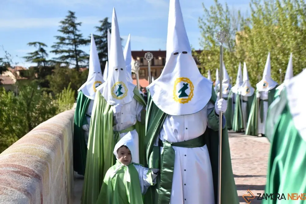 esperanza zamora 2025_25