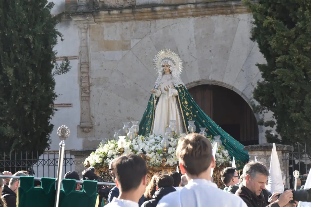 f1b75d03-f19f-4754-8466-3127c69d7e06