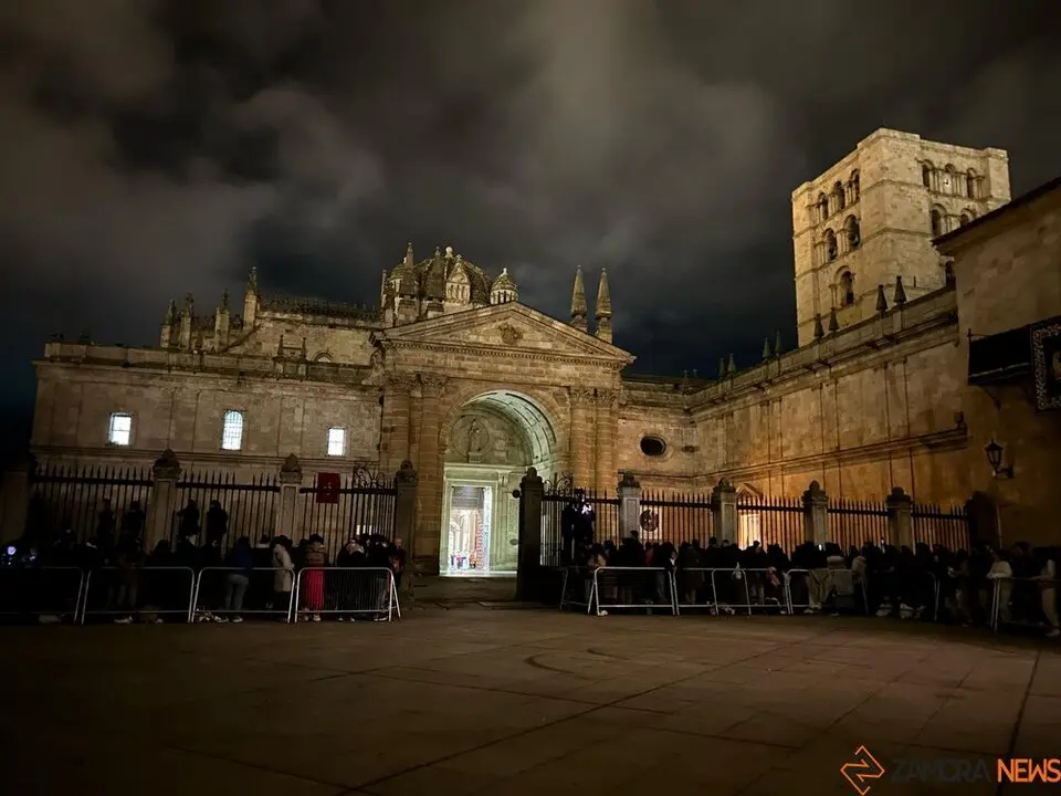 yacente catedral