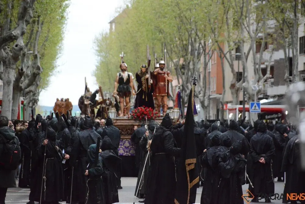 reverencias tres cruces_19